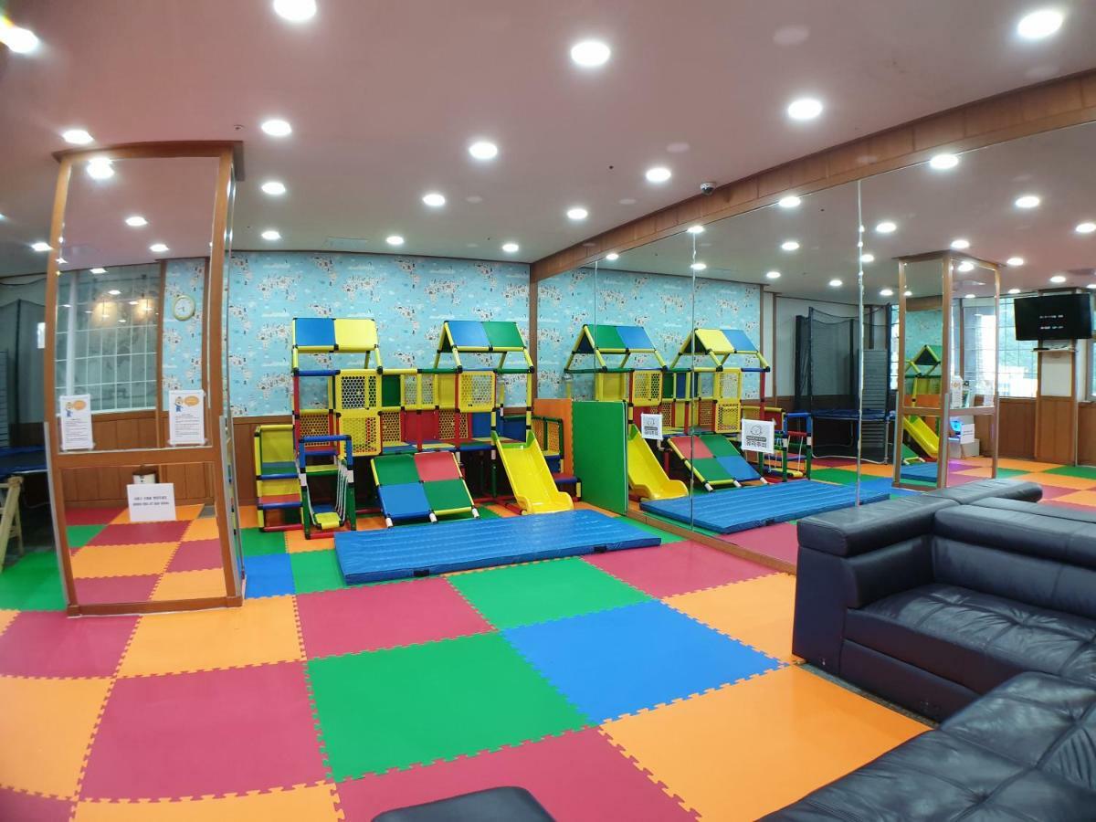 弗莱斯特度假酒店 巨济市 外观 照片